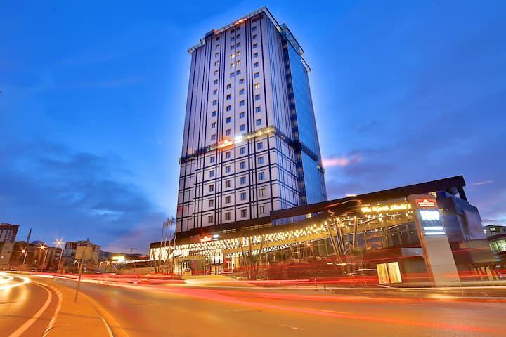 TRYP by Wyndham Istanbul — Exterior at Night